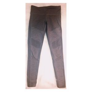 Alo yoga leggings